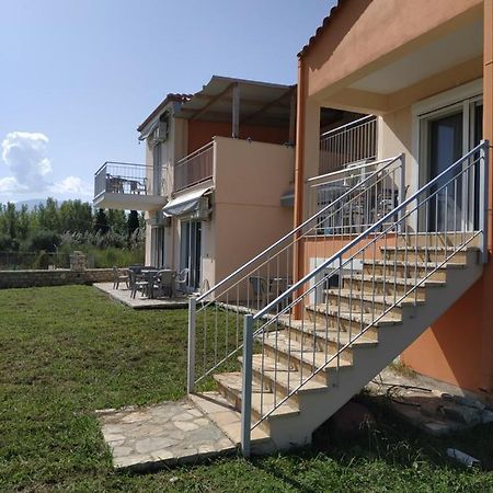 Lighthouse Apartments Хилиаду Екстериор снимка